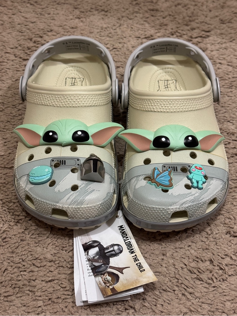 Crocs Youth 4 Mandalorian Grogu Clogs NWT